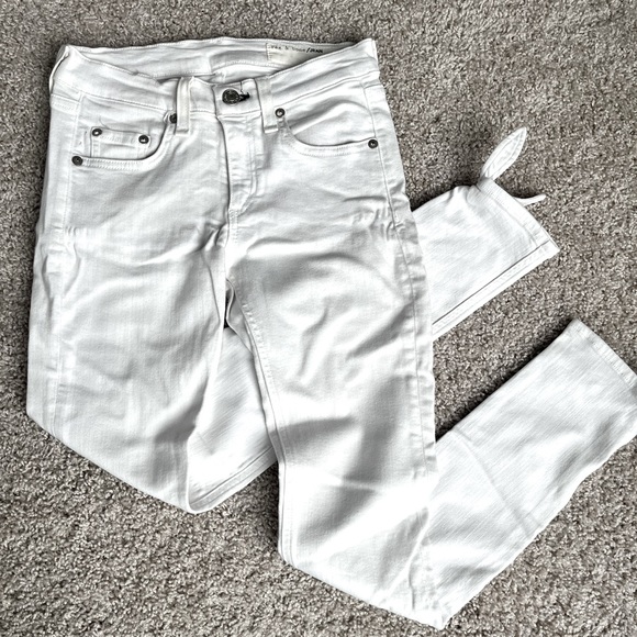 RAG & BONE- WHITE JEANS - Picture 1 of 5